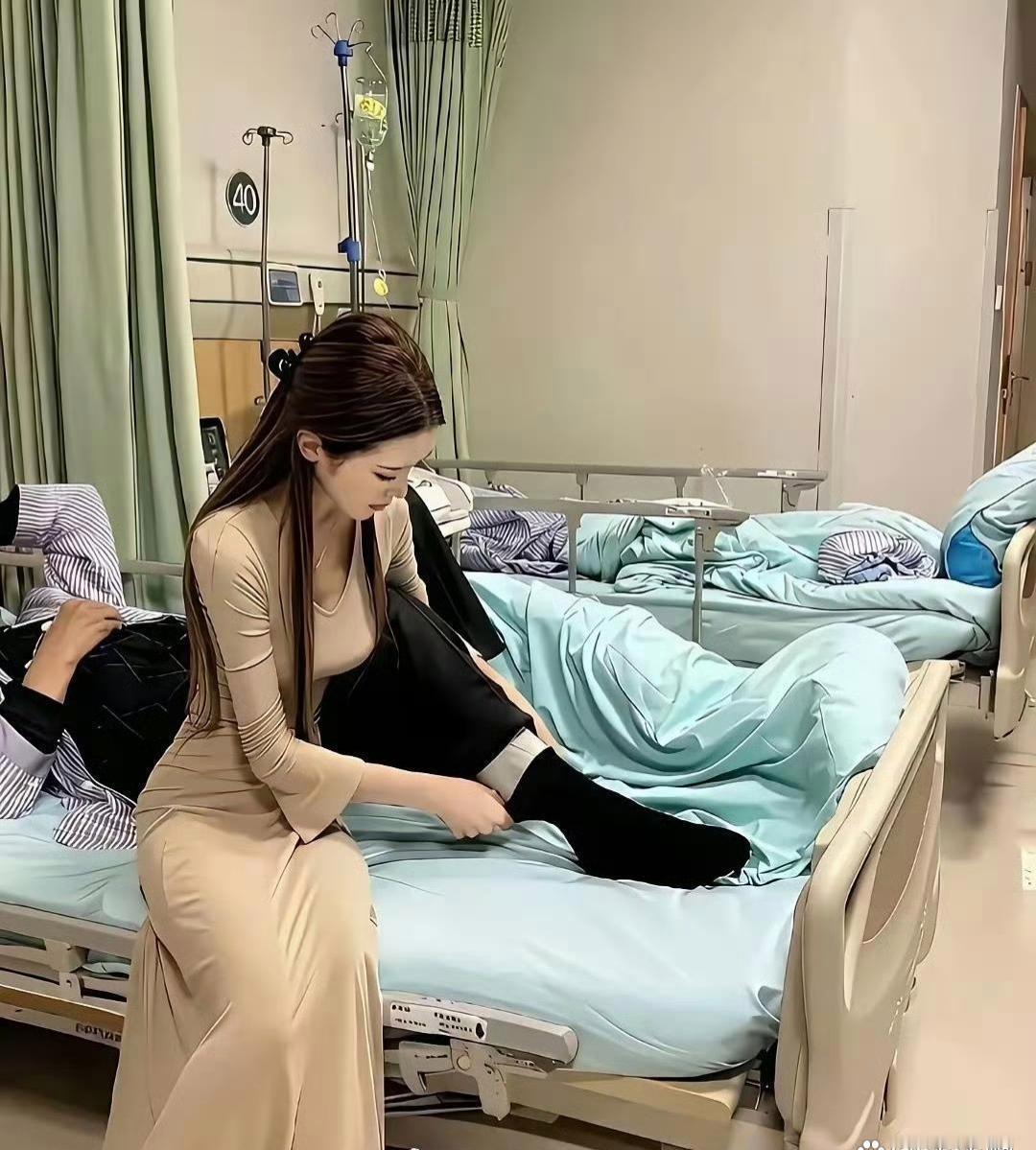 谁说只有养儿才能防老？真住院了，还得是自己的小棉袄伺候的好！
