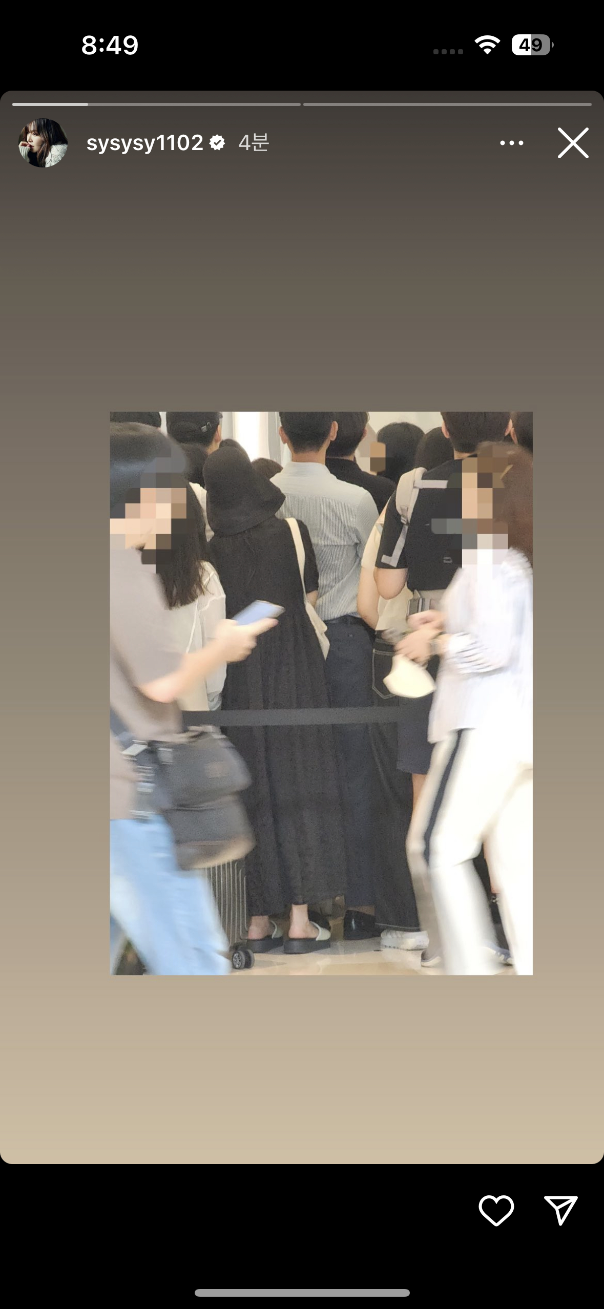 sysysy1102 IG story更新（人群中看孙兴憨的小小背影，自己发出来