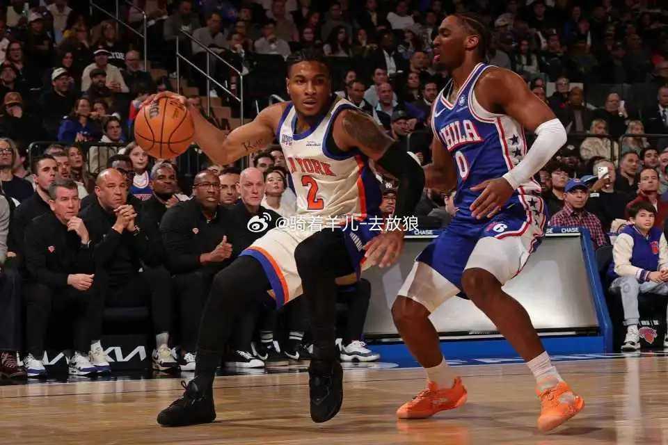 马克西36+8三叉戟88分76人双杀尼克斯 布伦森31分唐斯创历史最快 北京时间