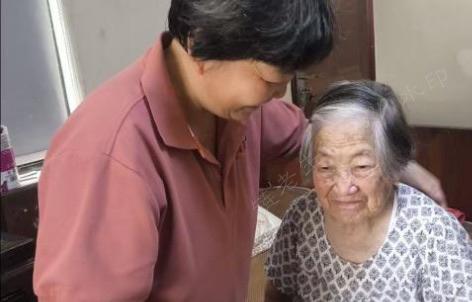 日记｜九如城家护，把专业温暖送到家里

今日亲眼感受九如城家护人员上门服务，真切