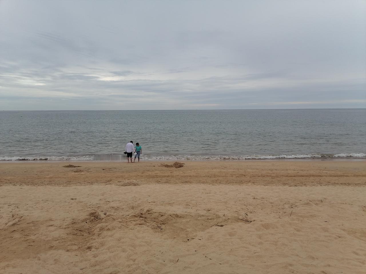 分享一张相册里随手拍的天空