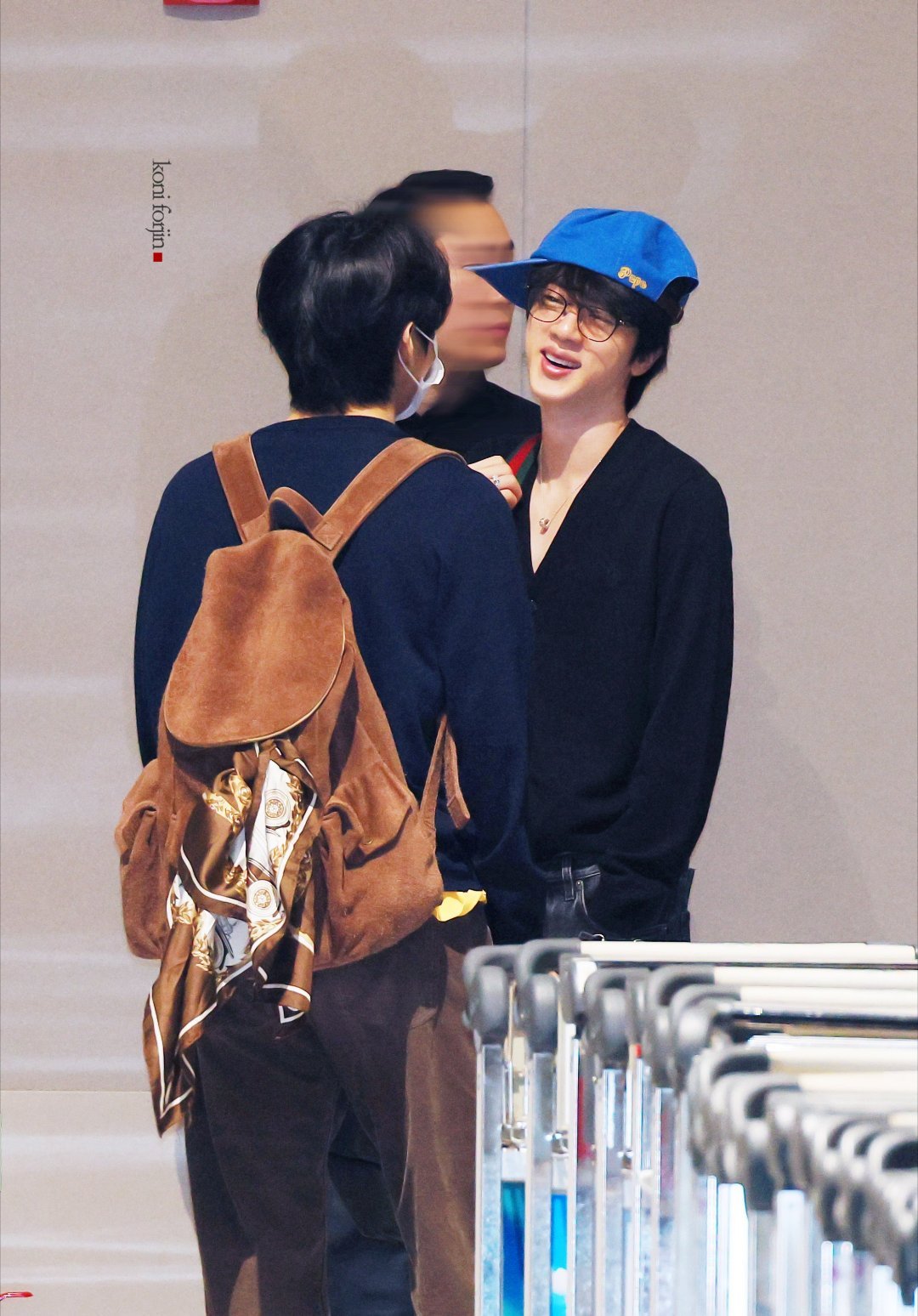 我真的太喜欢冷淡系哥哥和只有这只小狗不一样了... 