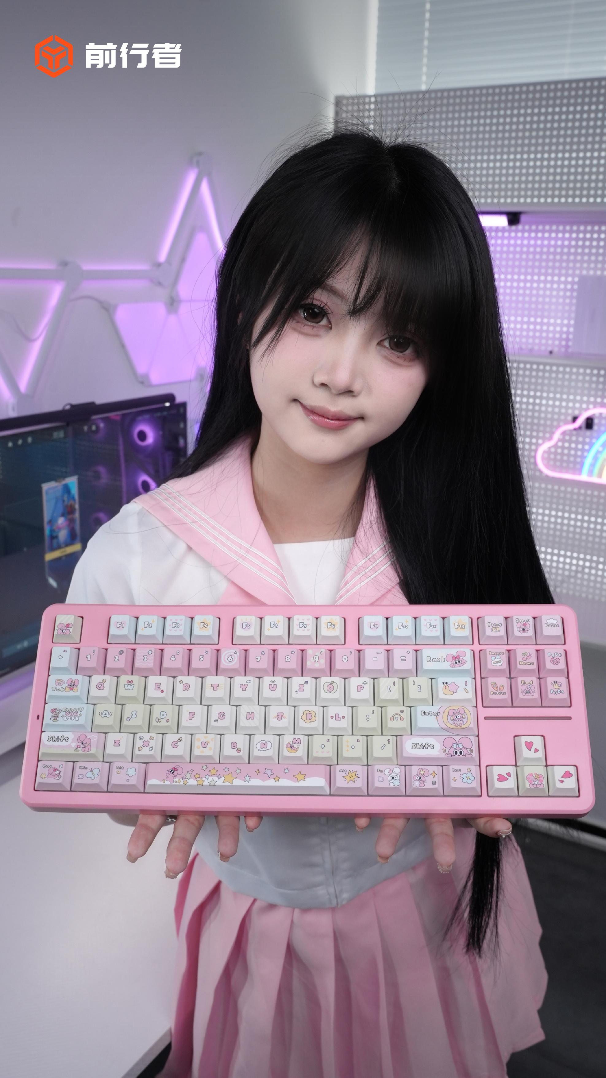 百大艺术家计划 × 卜兔兔 梦幻联名。「百大艺术家计划」x 卜兔兔「拾...