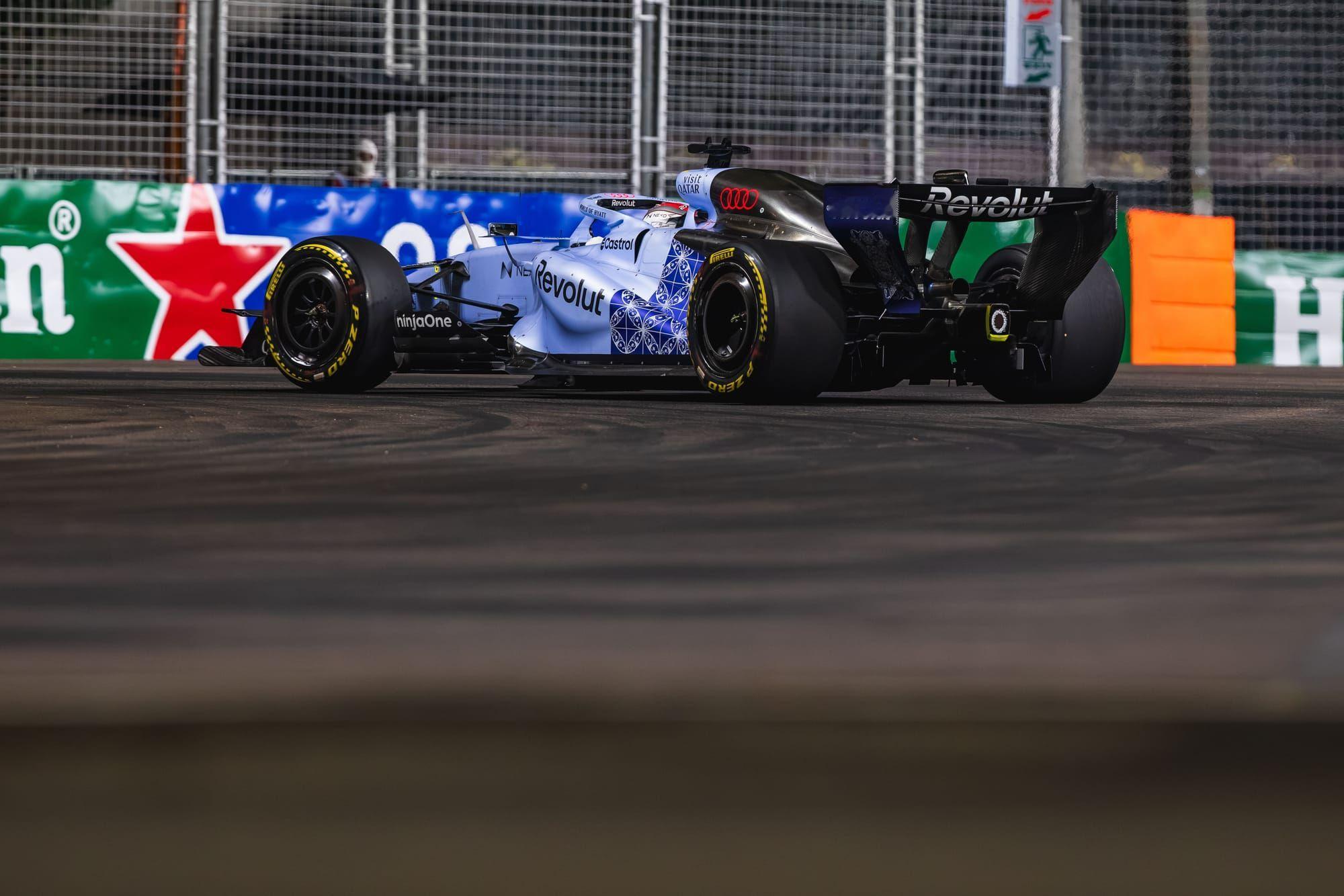 F1 FIA官方计时数据再次出现异常❗️霍肯伯格阻挡塞恩斯免于处罚～新加坡大奖赛