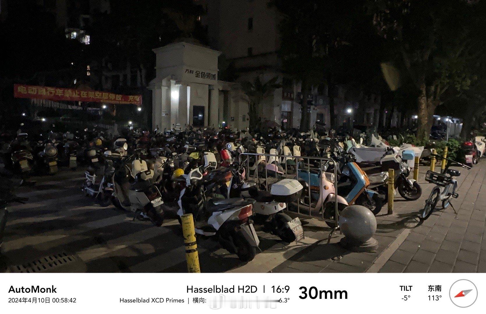 今年纯电动摩托车的销量应该翻几番，最近发现周边的小区楼下多出了好多电动摩托车，密