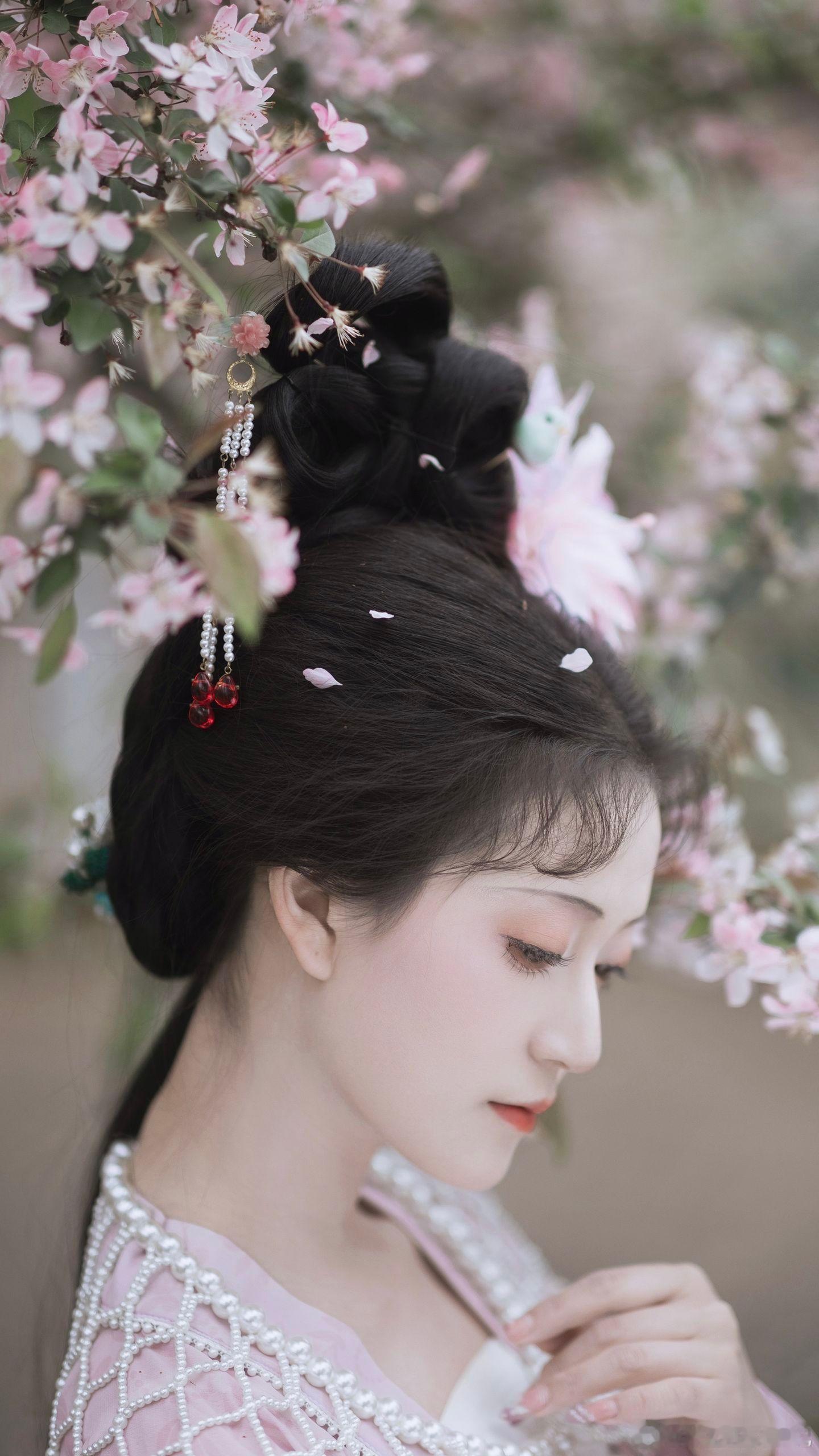 今天穿什么美女