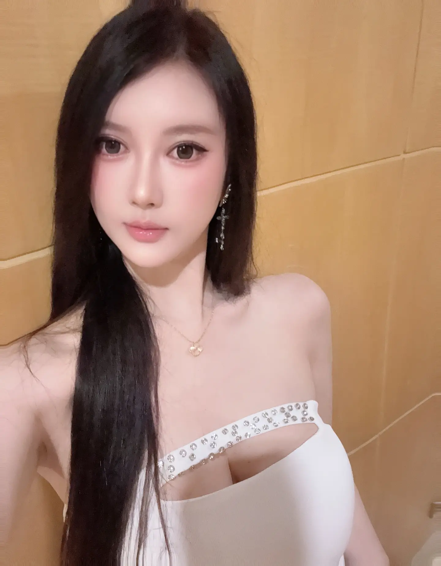 清纯御姐 氛围感美女