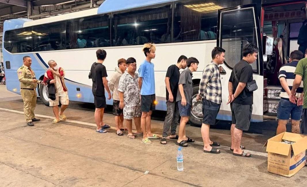 457名涉嫌网络诈骗的中国和越南公民被柬埔寨5月14日至16日，根据副首相兼内政