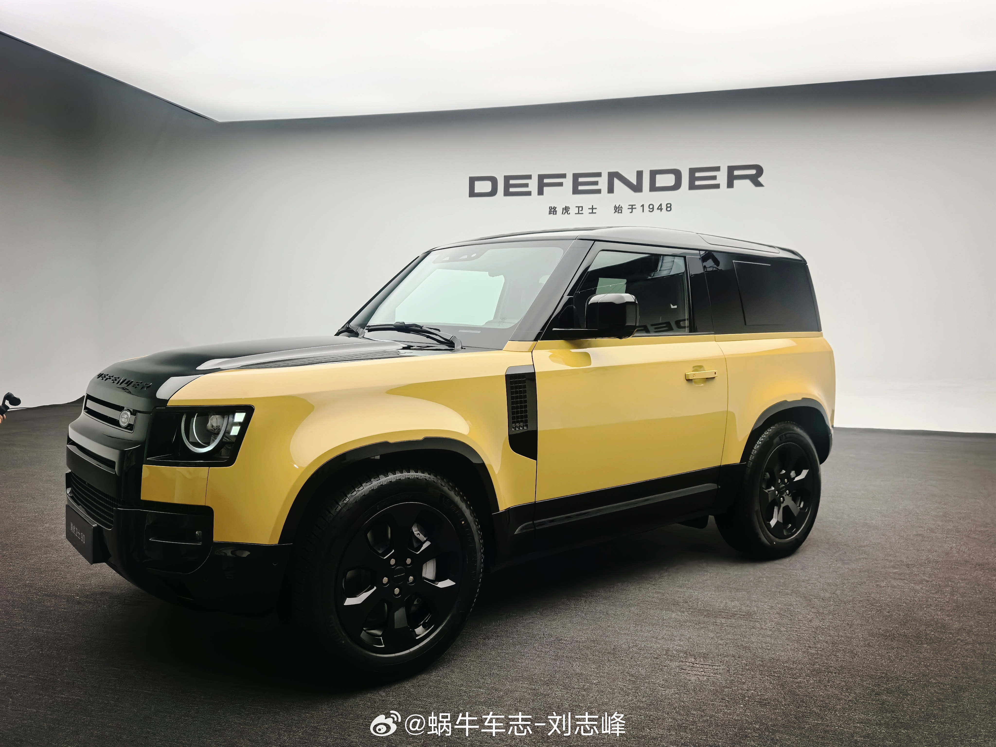 该说不说，这车很衬（适合）我，你们觉得呢？全新路虎卫士