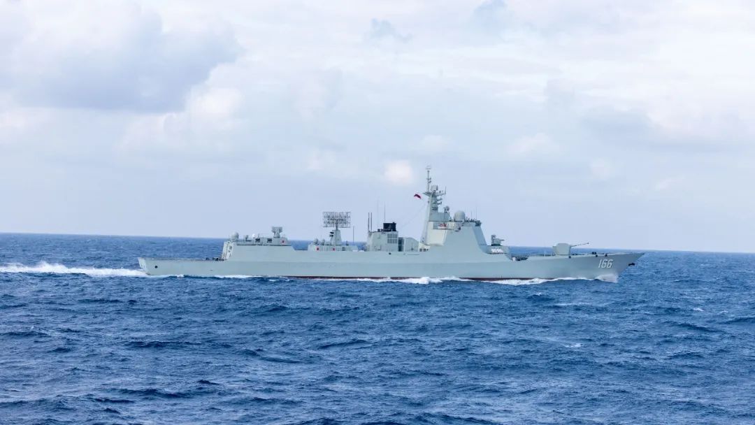 渭南舰官宣亮相军事武器装备 ​​​