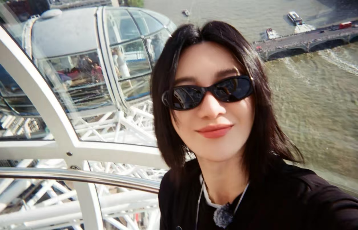 收到了女朋友在伦敦发来的报备照片内娱考试还得是尚雯婕