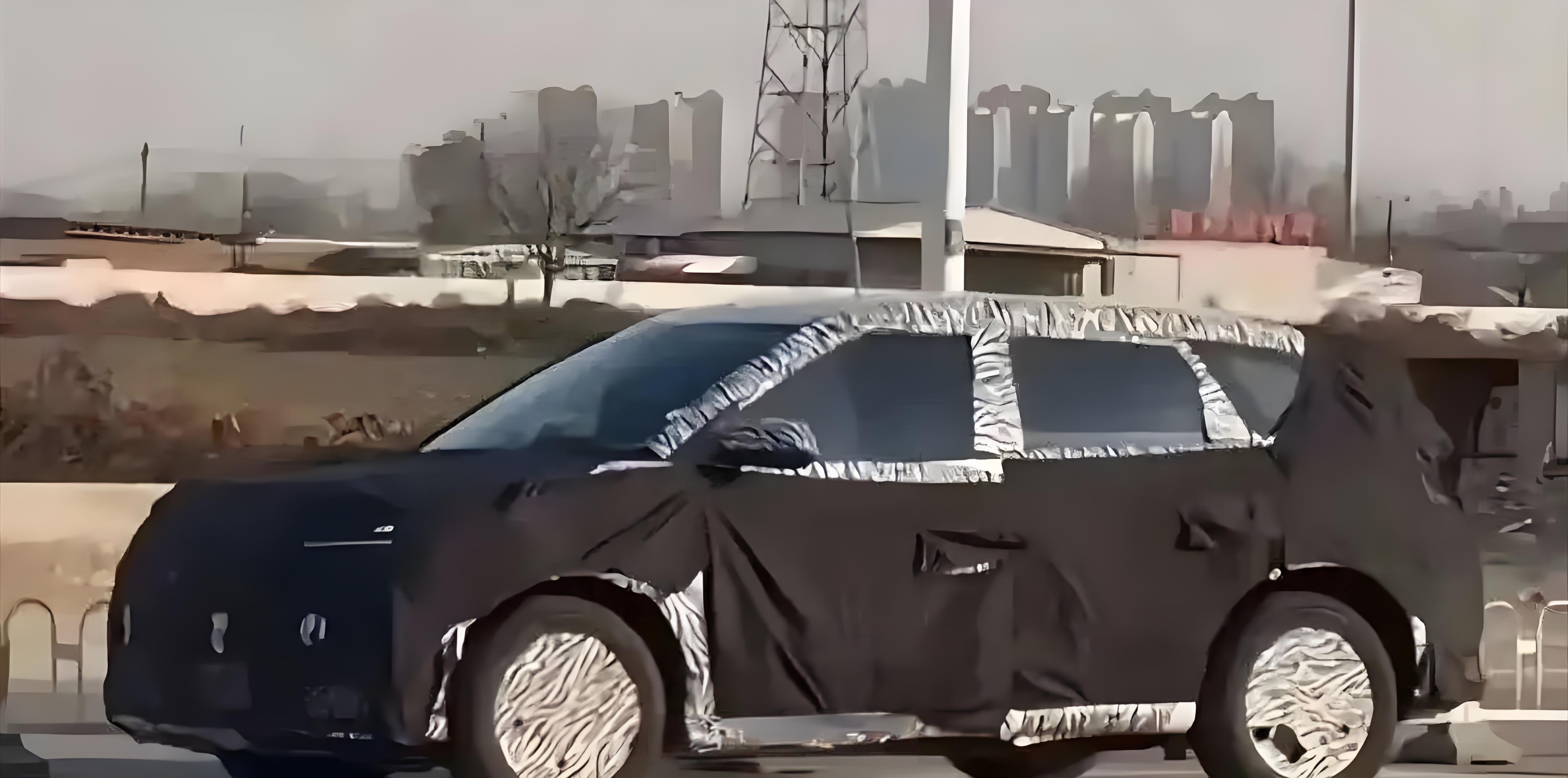 小米三款新车齐曝光小米YU96座家庭大SUV；小米YU7 GT性能猛兽；小米SU