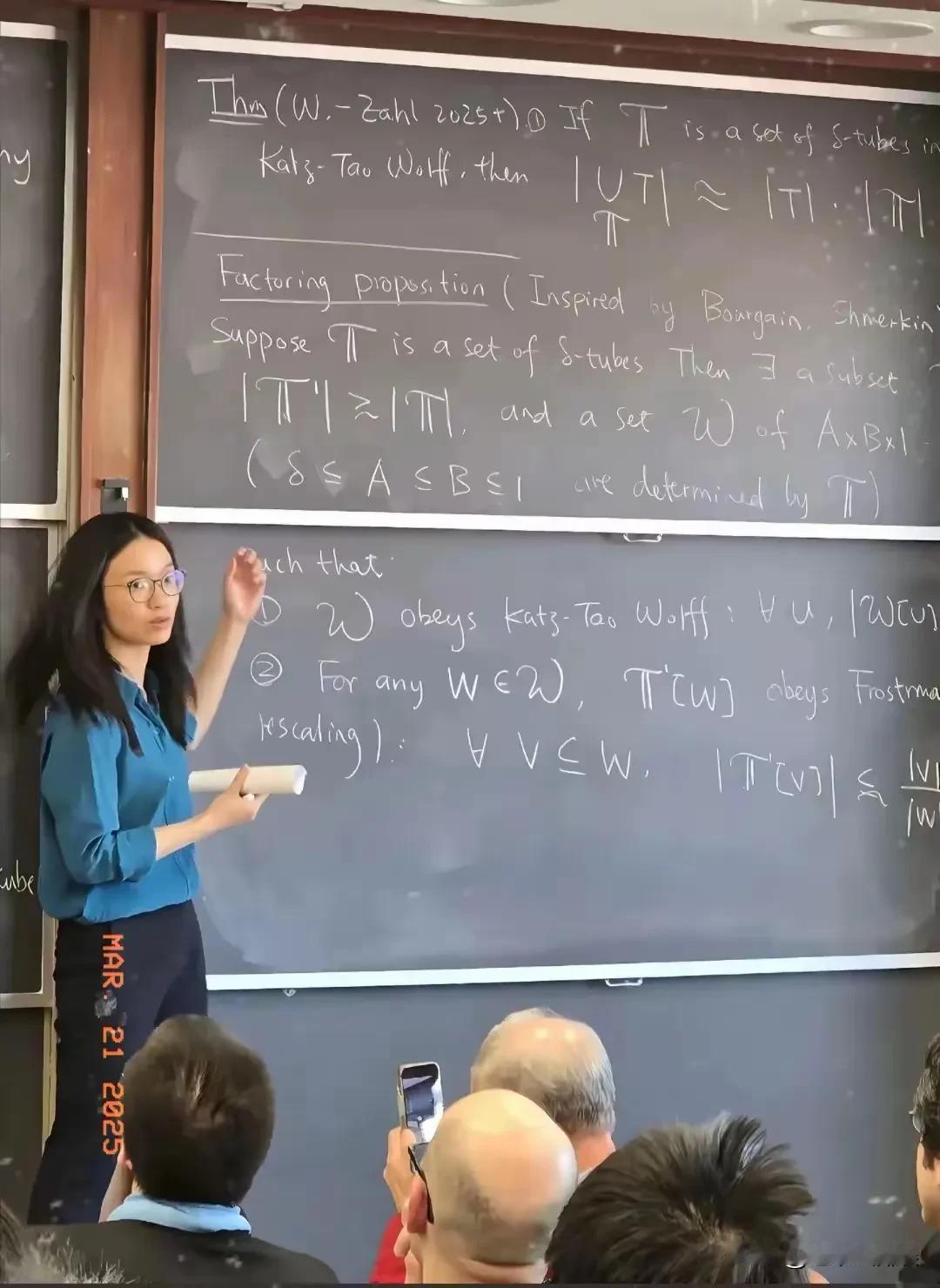 很多朋友或许并不认识王虹‌，但完全不影响她的开挂人生。

王虹，1991年出生于