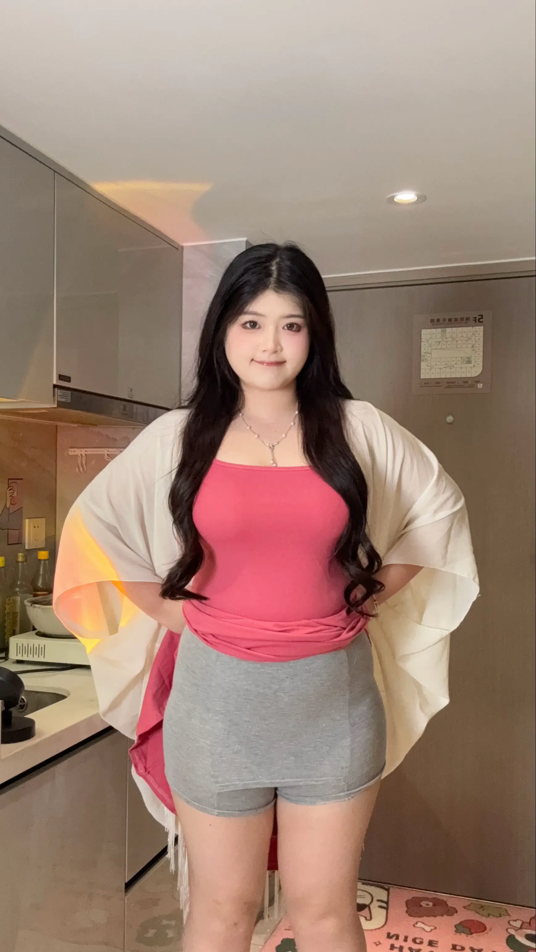 夏天就是要穿得很明亮
