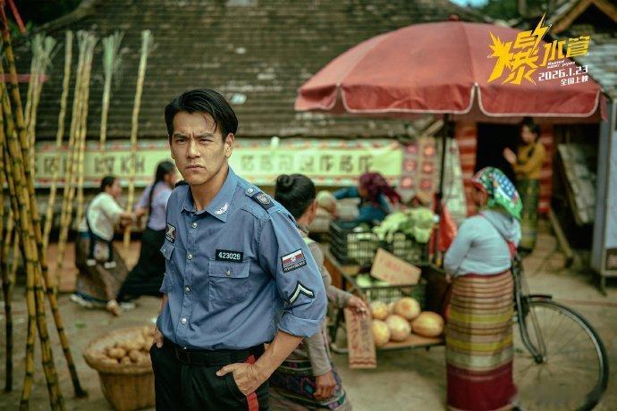 彭于晏你别演了我害怕哥别演了别演了，光是看这气场，我就啥都交代了😂彭于晏叉腰狂