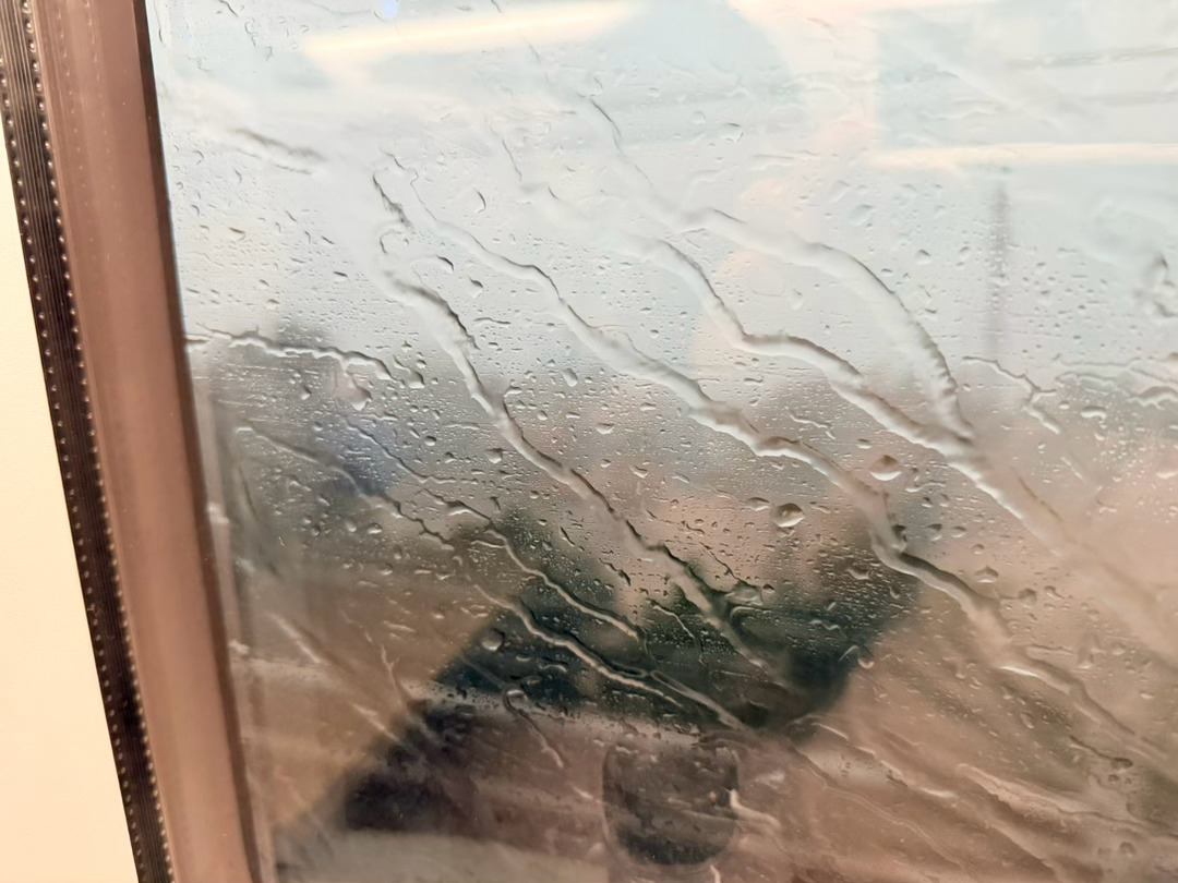 回程偶遇暴风雨，高铁都降速了