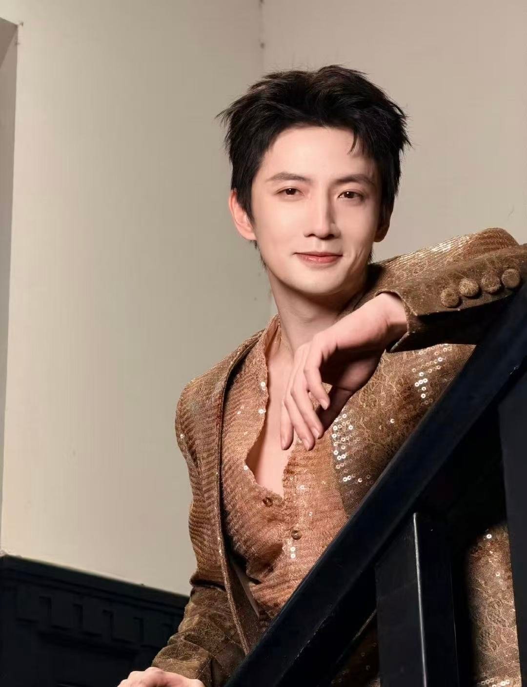 杨仕泽帅是对观众的一种负责任 杨仕泽金句来了：帅是对观众的负责任！戴上墨镜果然贼