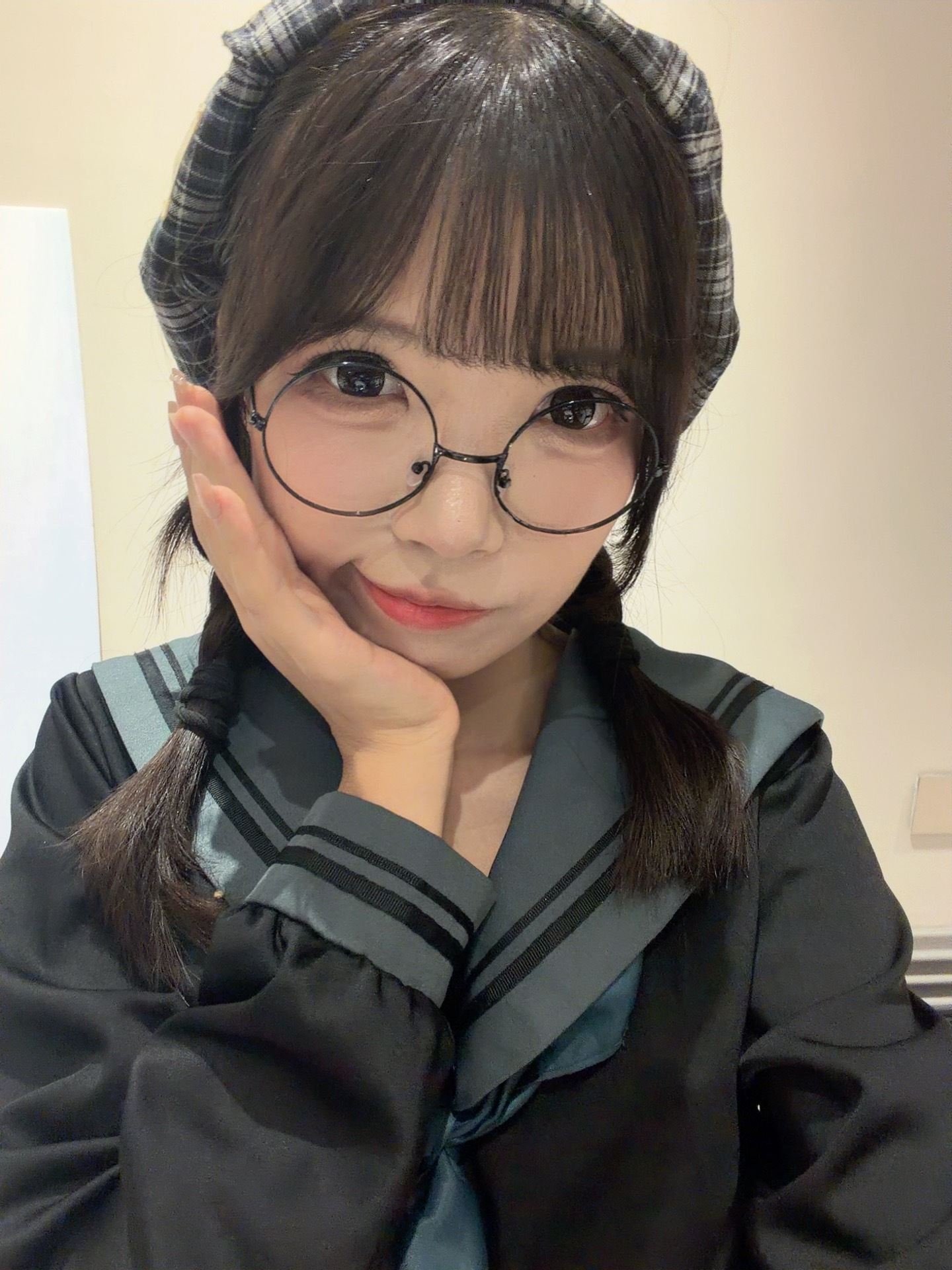 10.4！接收一下莫名其妙的9图袭击吧！今天也谢谢你🥰 ​​​