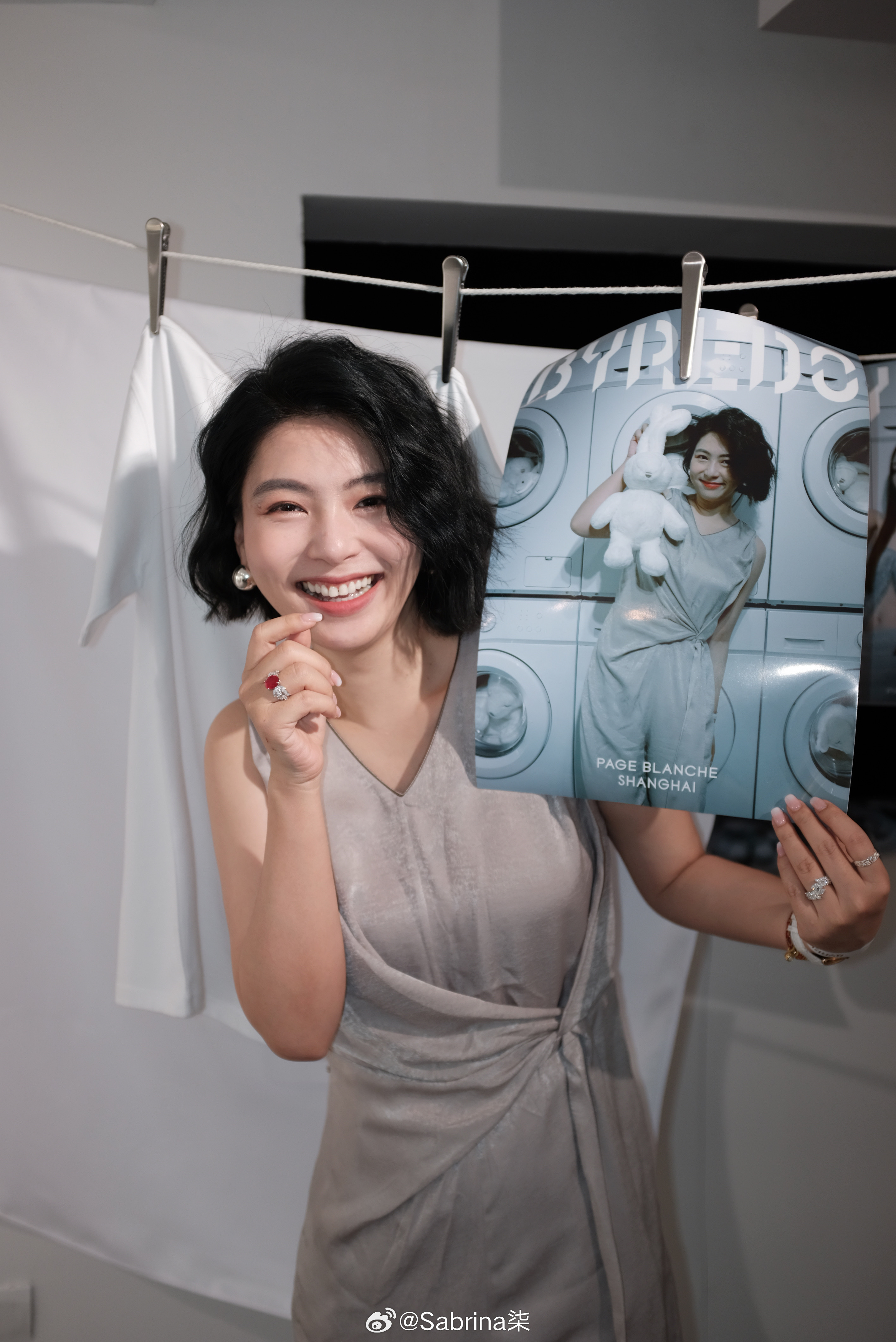 SabrinaLifeStyle[超话] 今天的胶片质感🎞️🤍是BYREDO