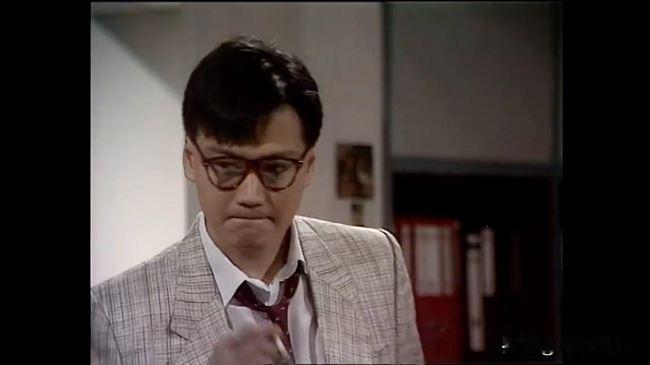 🎬重刷1989年《义不容情》，看到客串的陶大宇。

谁能想到，日后《刑事侦缉档