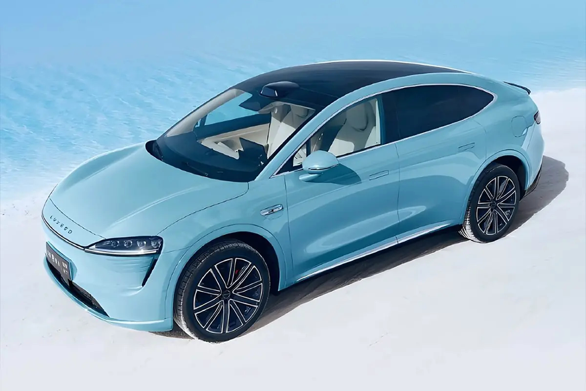 开智界R7这段时间，是真的越用越顺手。智能辅助驾驶是真省心，复杂路口跟车、停车场