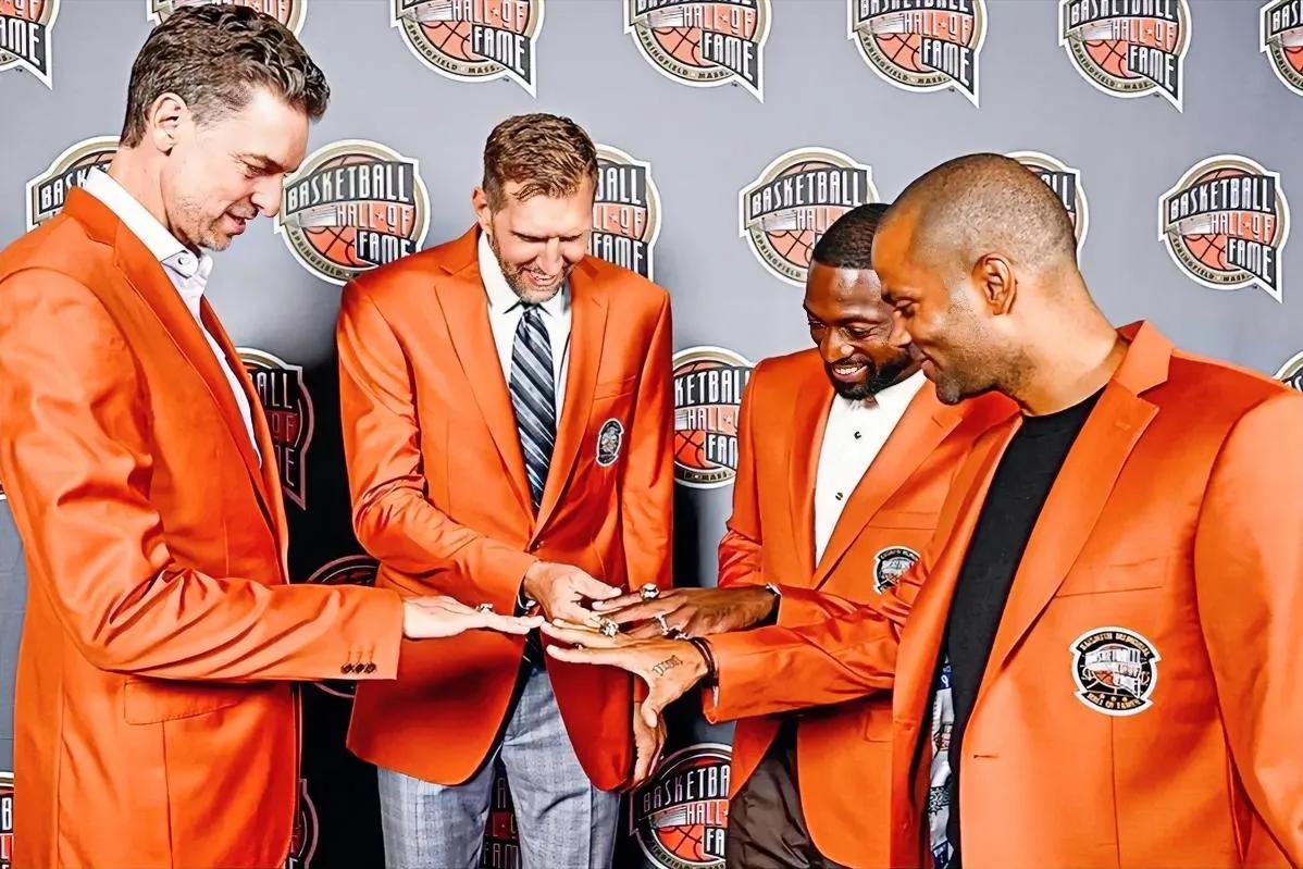 不偏不倚，本届入选名人堂的四位球员的NBA历史地位应该是以下这样排列的：

1、