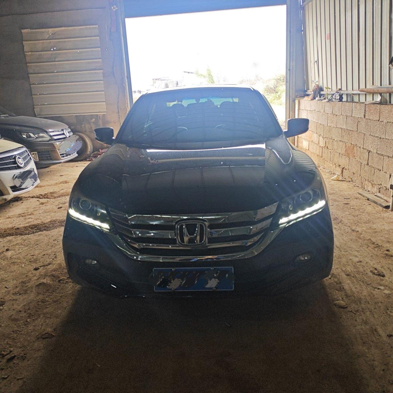 带凶兆的车，命硬的才敢买、敢开！
前两天验了一台雅阁，14年8月上牌，跑了10万