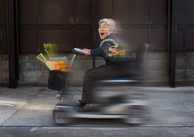 心理学中最经典的6个定律。1.苹果定律如果一堆苹果，有好有坏，你就应该先吃好的，