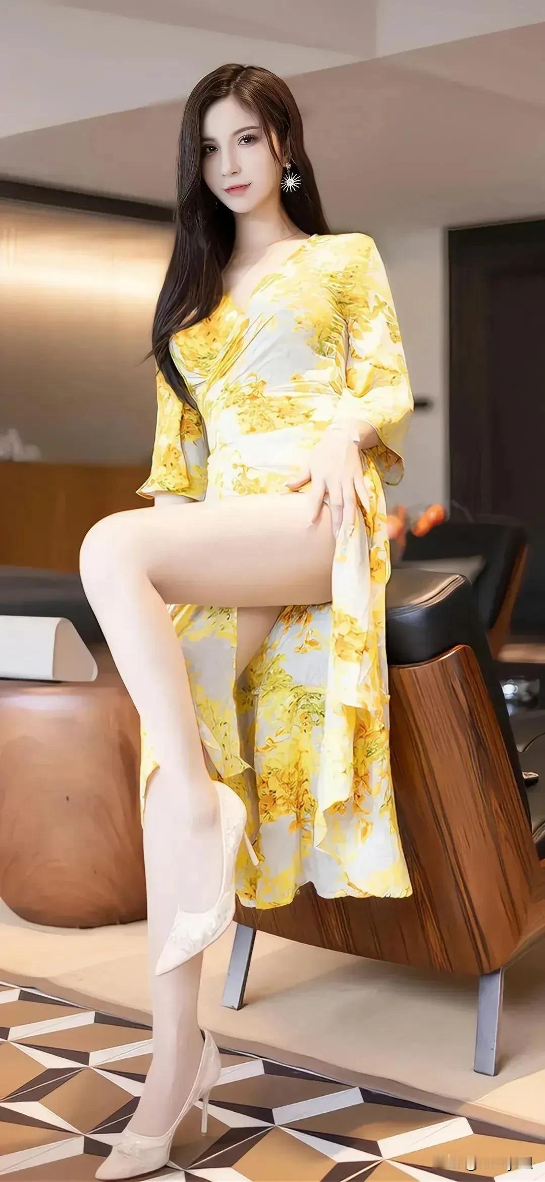 #女人味穿搭，温柔风穿搭#
#迷人的极品身材# #好身材性感女神# #性感翘臀完