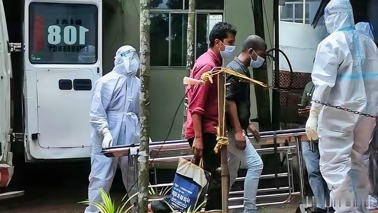 印度这次病毒，暂时无药可治，已经开始加大管控了。

之前同事今年夏天调到了印度工