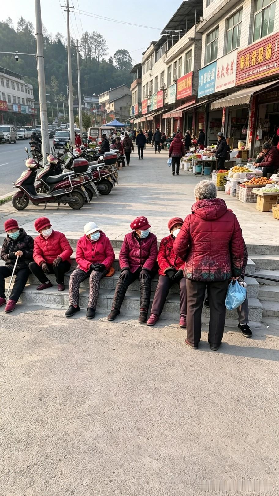 不少年轻人放狠话，说等以后老了，说什么都不肯穿这种棉衣棉裤、戴这种帽子。等真上了