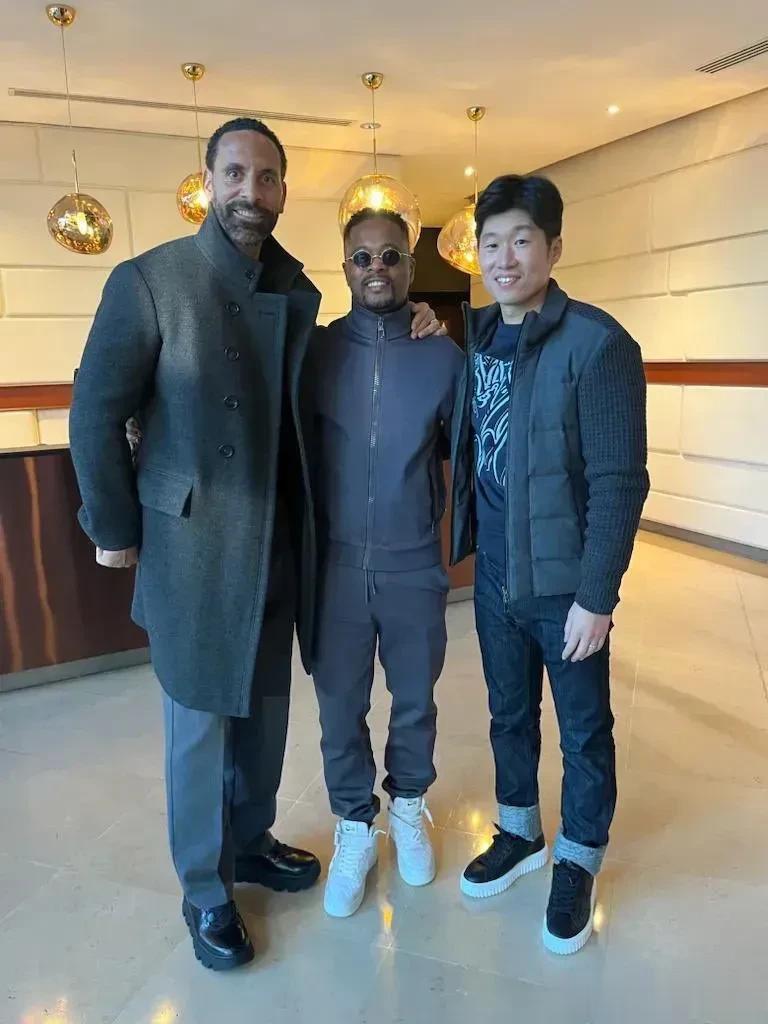曾经的曼联三个大哥，能叫全他们的名字吗？费迪南德，埃弗拉，朴智星