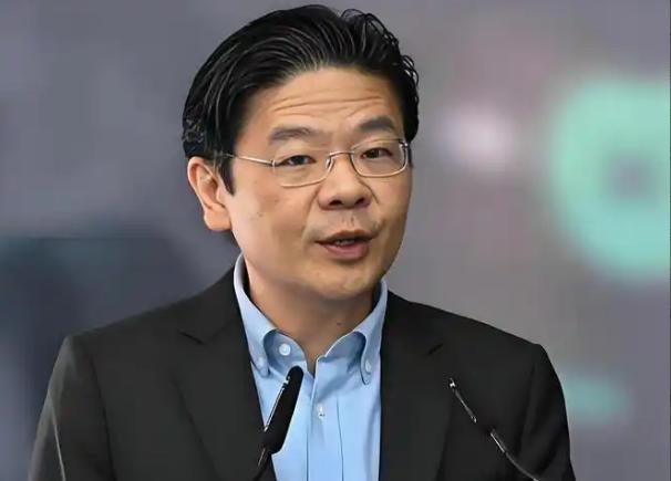 捂来捂去，新加坡还是破防了！最近新加坡网民都在吐槽，新加坡被印度人入侵了，结果高