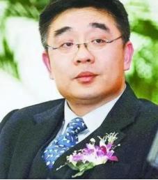 复旦大学钱文忠教授，撕开了中国社会当下最大的遮羞布，振聋发聩！他说：“我们的社会