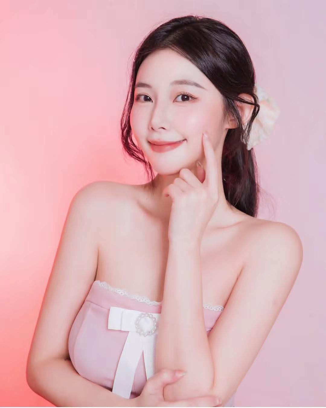 凡事看淡/心静粉色写真 纯欲少女感 甜粉少女 超甜感拉满