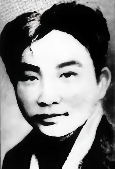 1935年，地下党员林青和刘茂隆被捕，敌人准备杀了他们。行刑前，一个看守对两人说