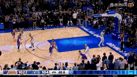 哈哈哈，肯纳德绝杀前，里夫斯还在那里假摔造犯规。

这个细节，或许没有多少人注意