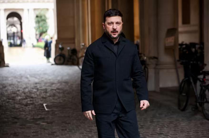 十二月12日俄乌最新消息！乌克兰向美国提交修订后的和平框架　泽连斯基称“割让顿巴