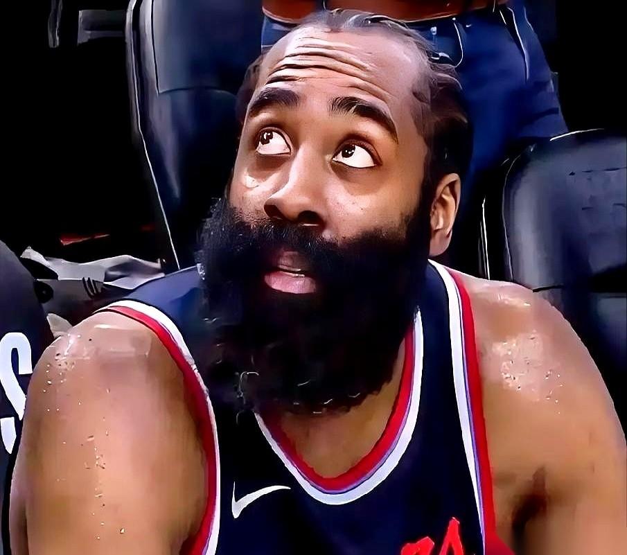 我有时候觉得，数据这玩意儿，真他娘的是个骗子。
或者说，大部分人只愿意看它想让你