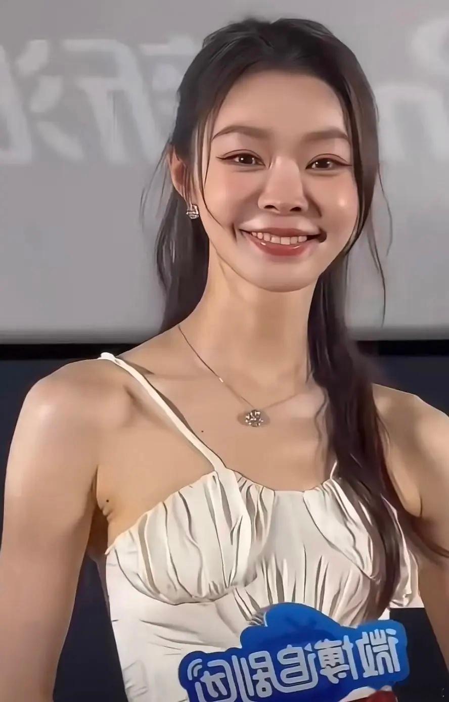 主要是馒馒的肿肿的宋轶回应整容 ​​​