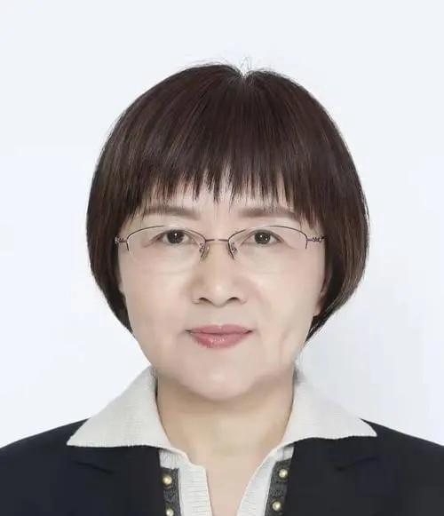她是中科院院士、中国导弹领域顶尖专家，更是被外媒誉为"比核弹还恐怖的女人"——祝