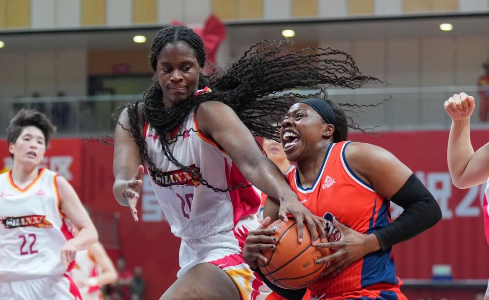 4次技犯，禁赛1场，罚款5000！WCBA总决赛G5，四川女篮的刀尖被人掰断了，