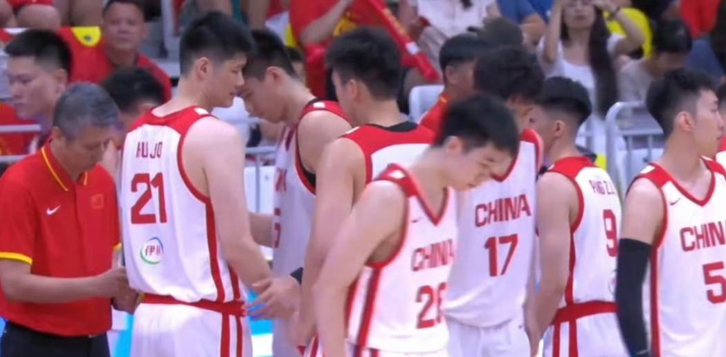 首战告捷！中国男篮83-78险胜乌拉圭，谁是赢球功臣，数据不会说谎
1、贺希宁是