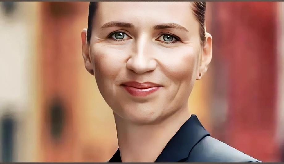 真是活见久！我发现丹麦女首相的思想好像还停留在童话世界！
而今仿佛从《卖火柴的小