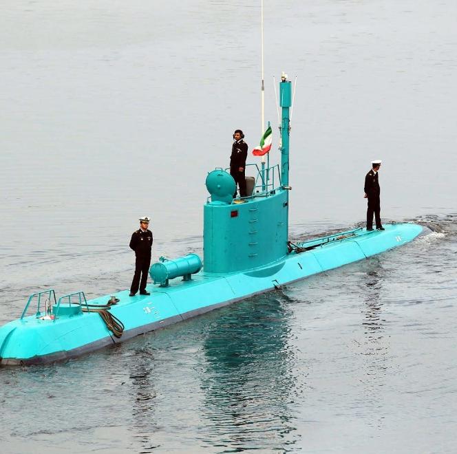 伊朗已在波斯湾以及霍尔木兹海峡附近部署了加迪尔级小型潜艇。

大量此类潜艇已被部