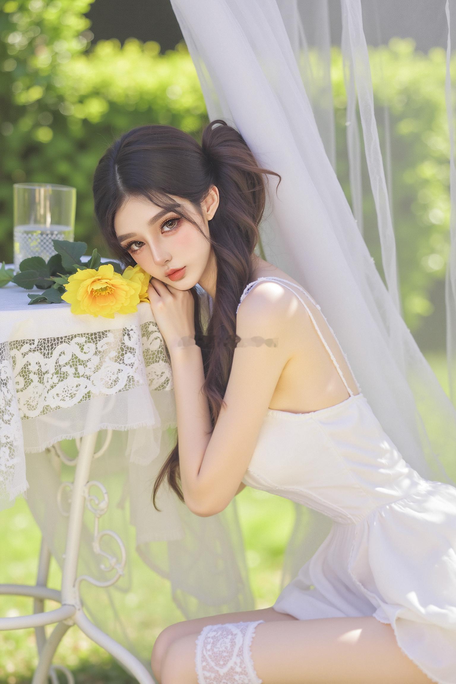 古丽扎尔[超话]女神热门美女热门美女榜 喜欢夏日的小扎尔吗 ​​​