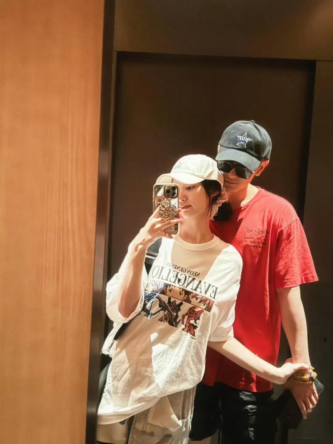 哈哈哈 黄子韬莫名其妙喜当爹 这是凭空多出来了一个孩子吗 ​​​