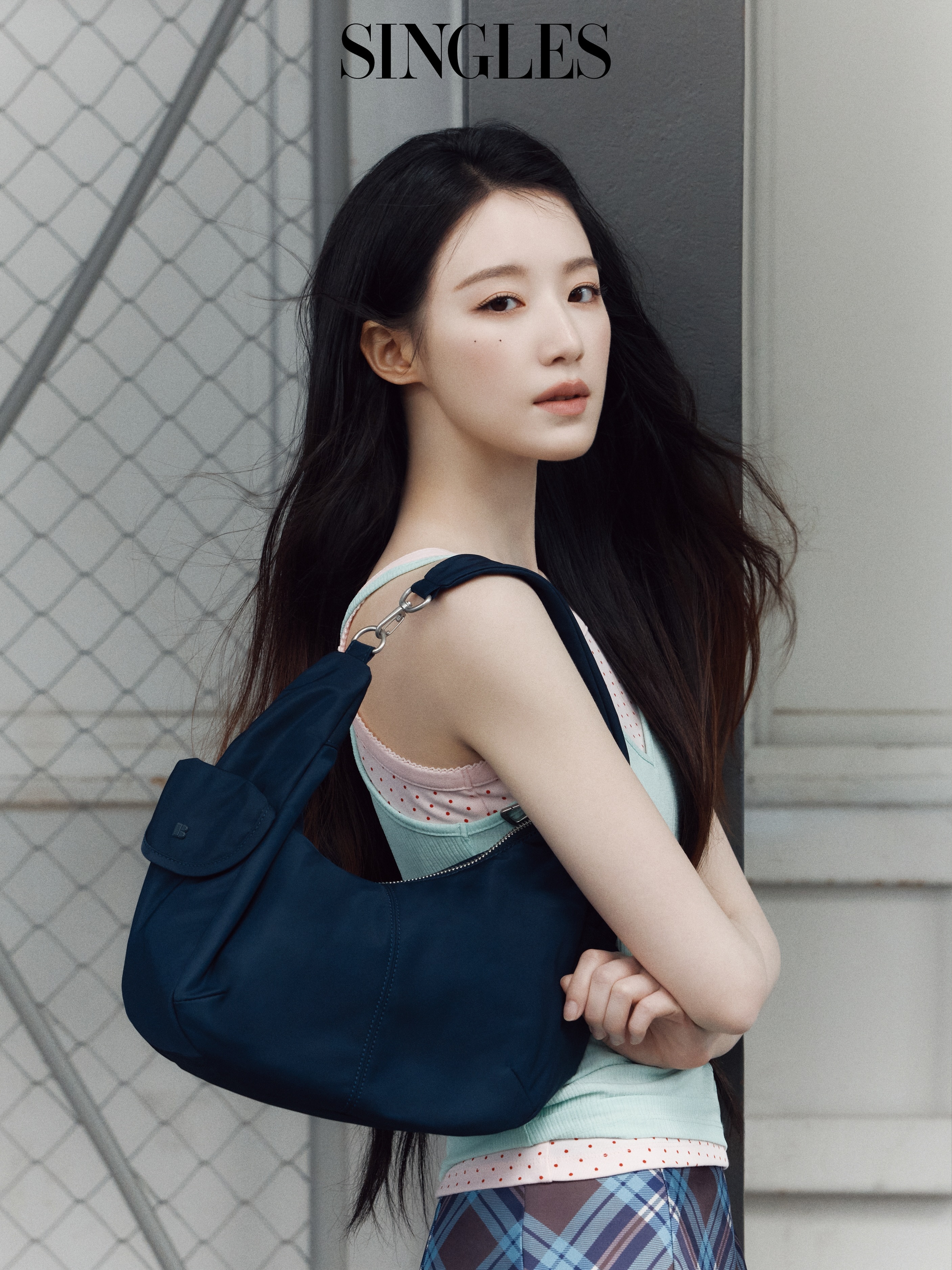 idle组合叶舒华桃园初恋🤎三十六次元少女260808 singlesmaga