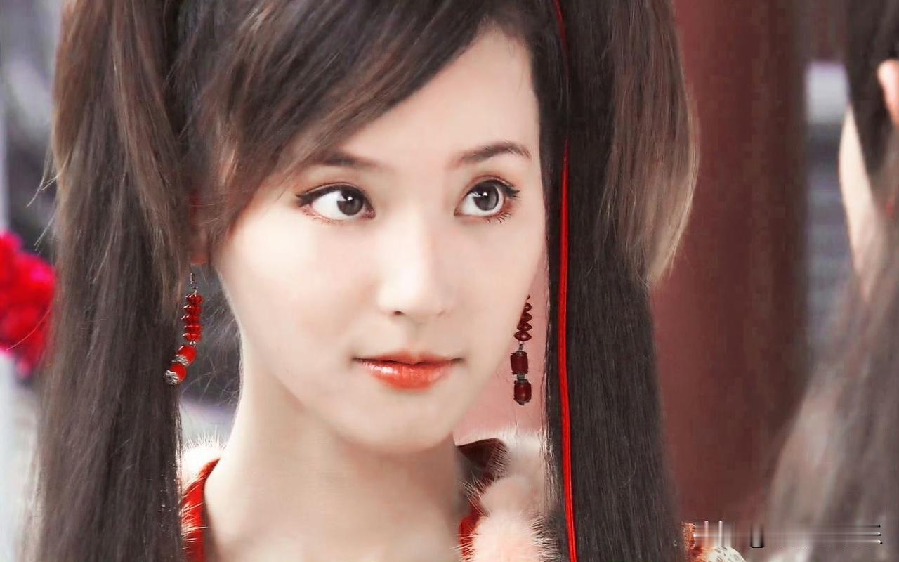 马景涛前妻吴佳妮，蹭马景涛的流量，成功登上了热搜。

这几天，她频繁爆料各种自己