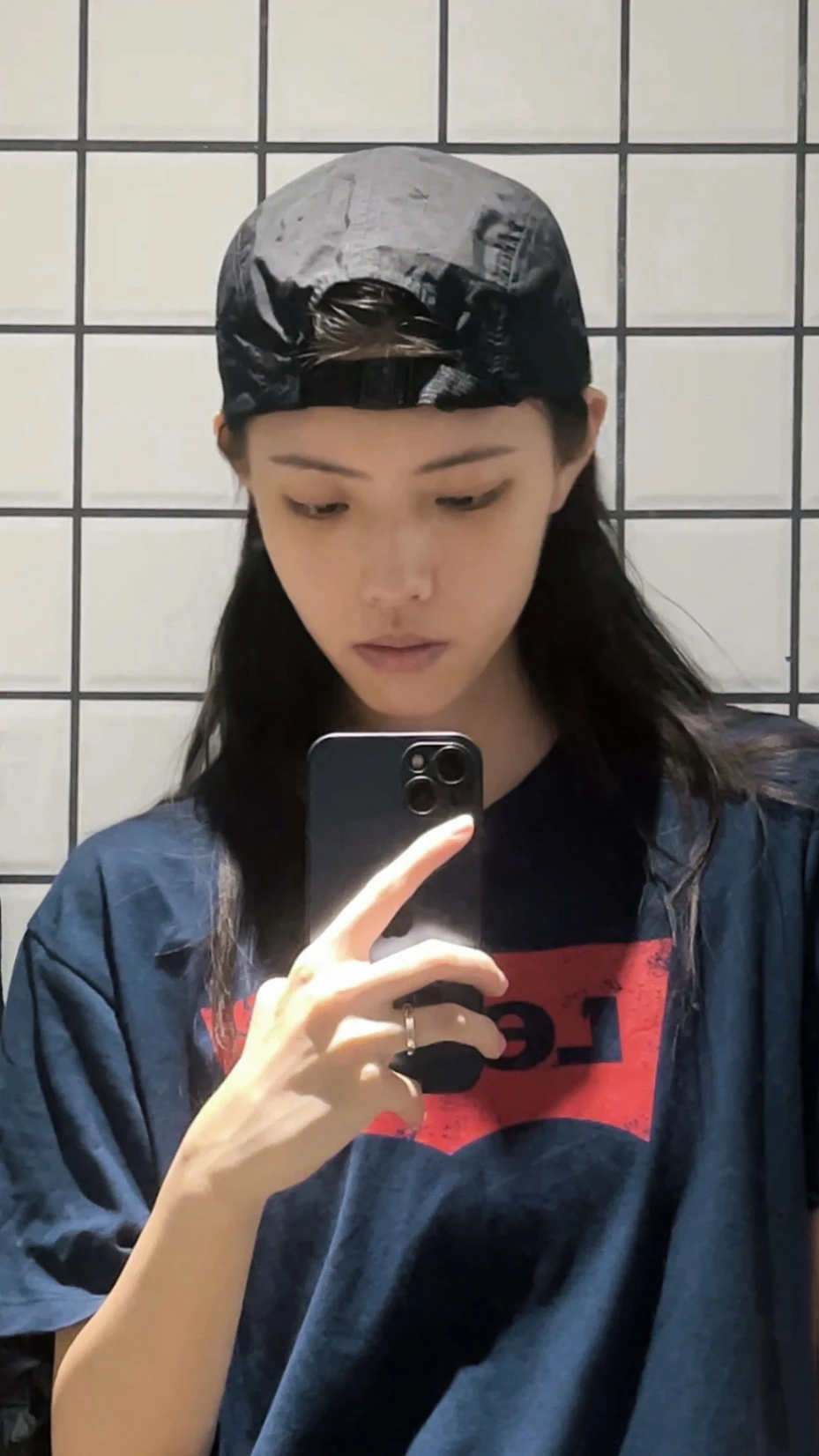 藏蓝色好看呀